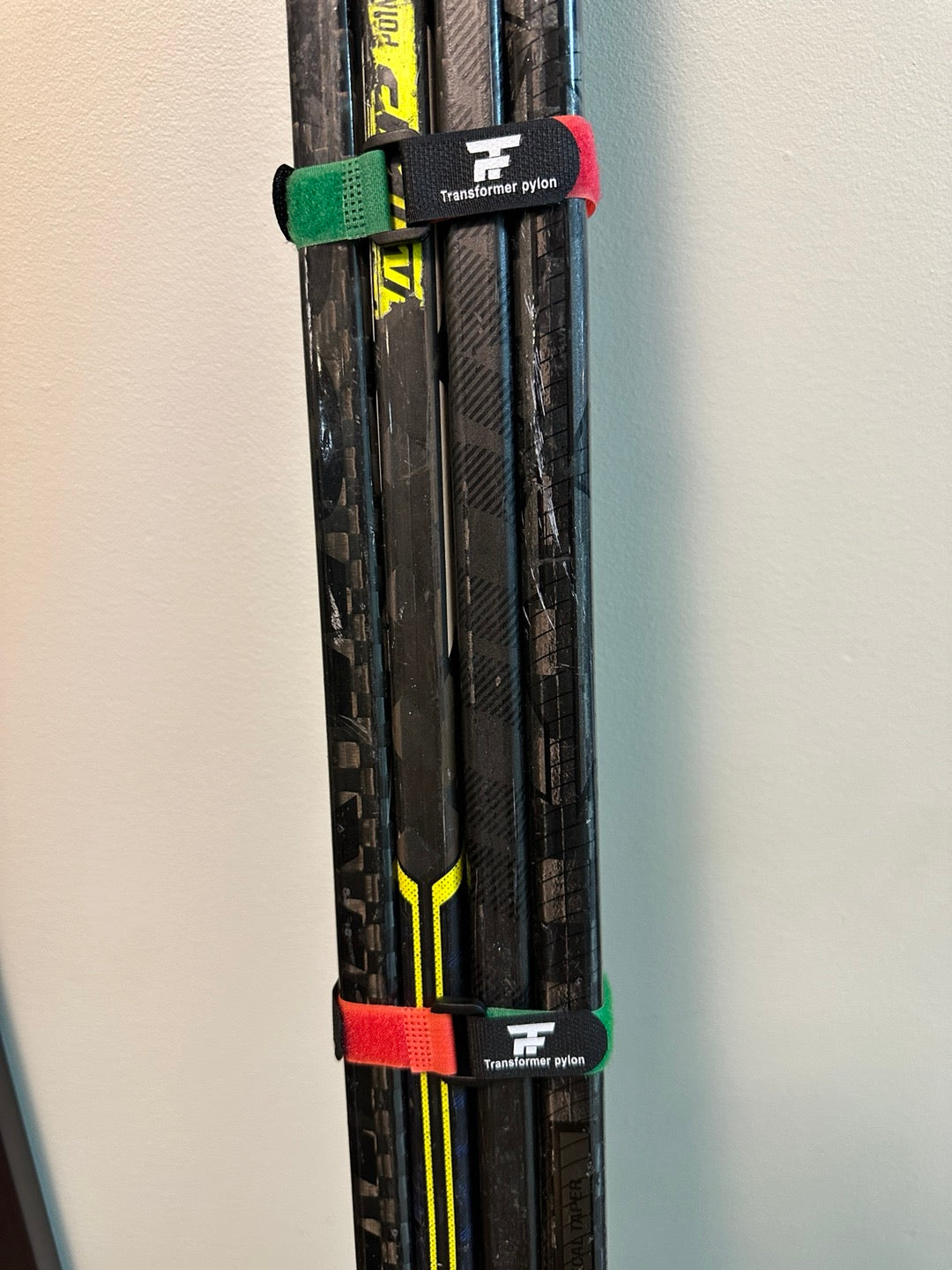 Stick Holder - Velcro 3 pcs - Hockey Pylons